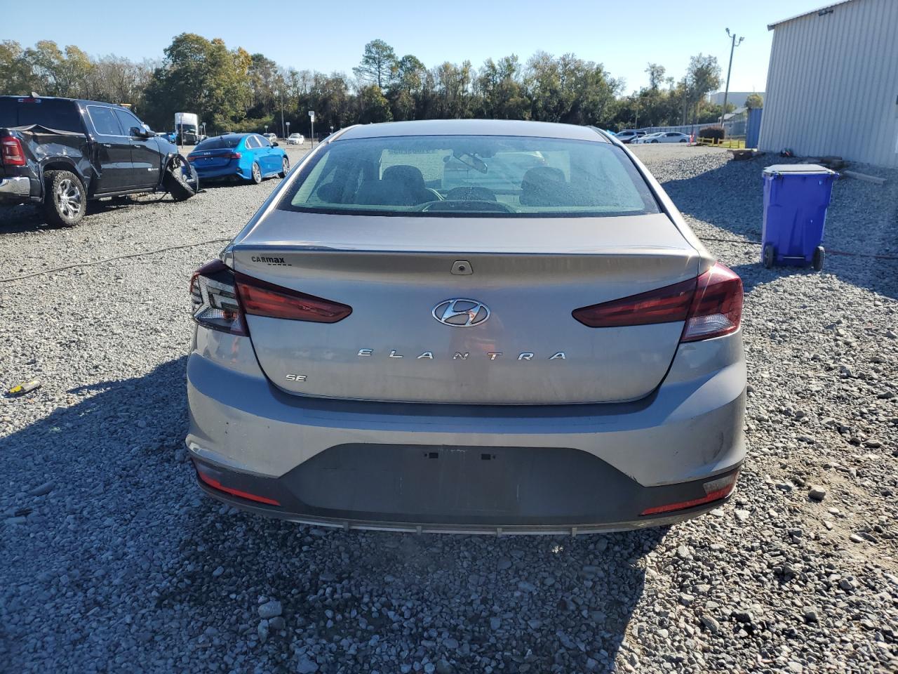 2020 Hyundai Elantra Se - zdjęcie 6