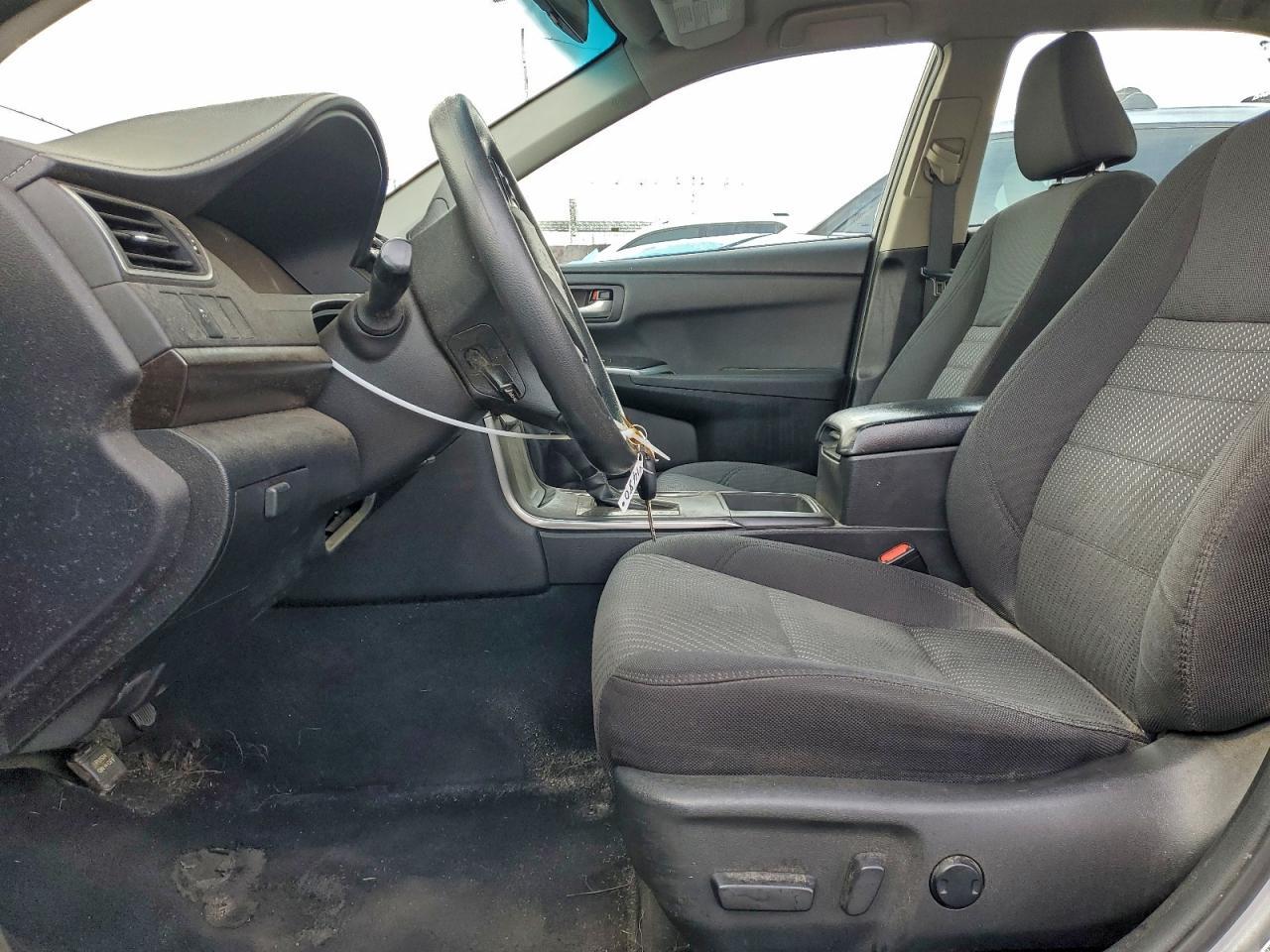 2016 Toyota Camry - zdjęcie 7