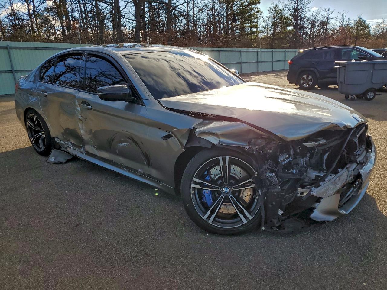 2019 BMW M5 - zdjęcie 4