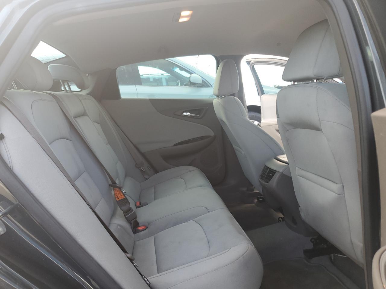 2017 Chevrolet Malibu Lt - zdjęcie 10