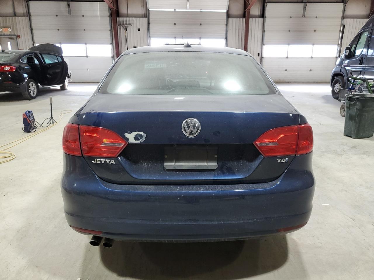 2013 Volkswagen Jetta - zdjęcie 6