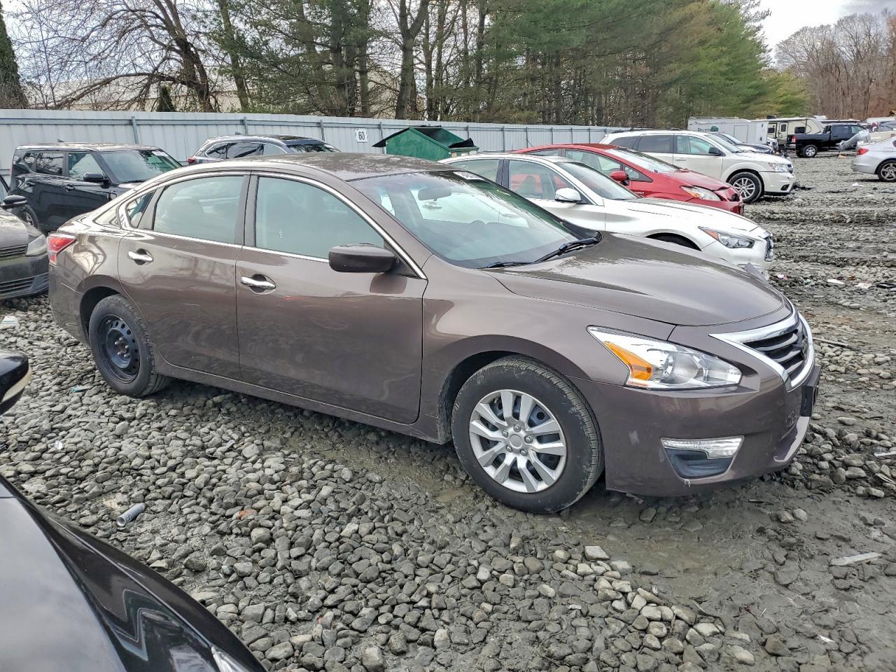2015 Nissan Altima - zdjęcie 4