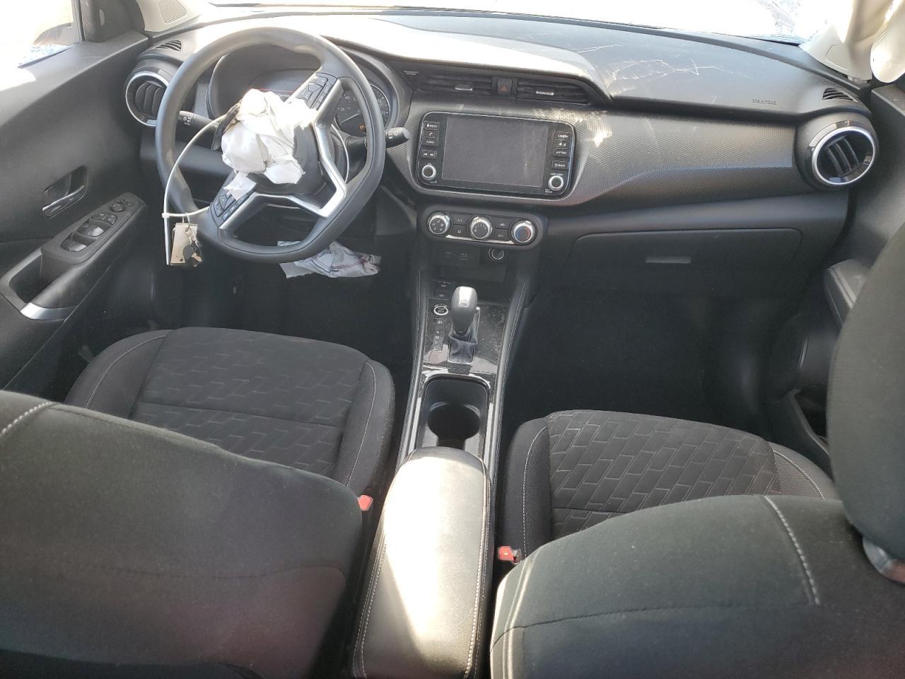 2024 Nissan Kicks Sv - zdjęcie 8