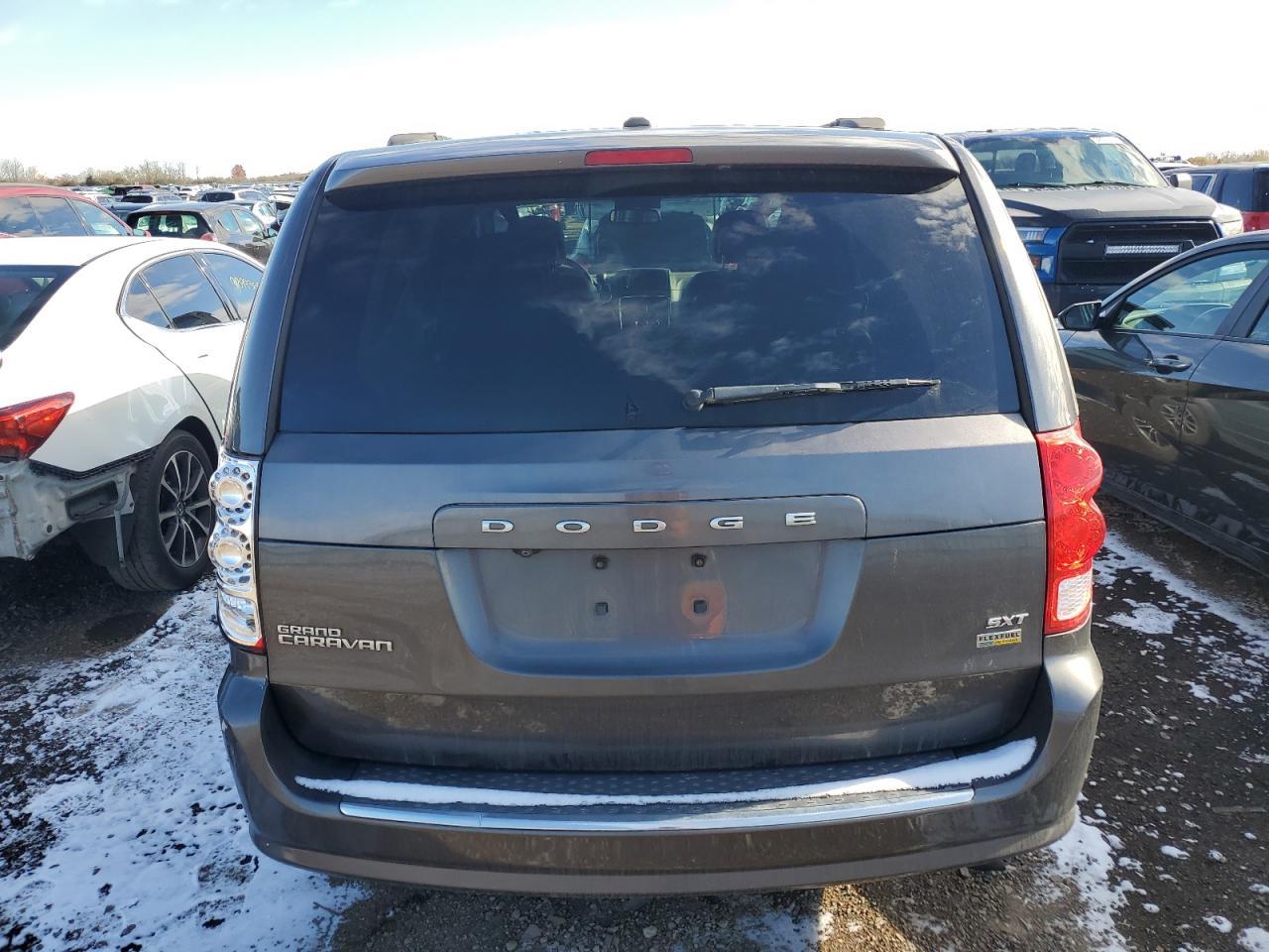 2017 Dodge Caravan - zdjęcie 6
