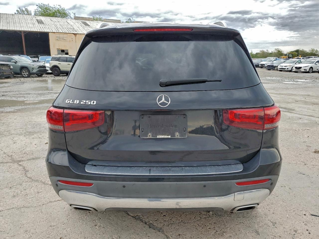 2021 Mercedes-Benz Glb 250 - zdjęcie 6