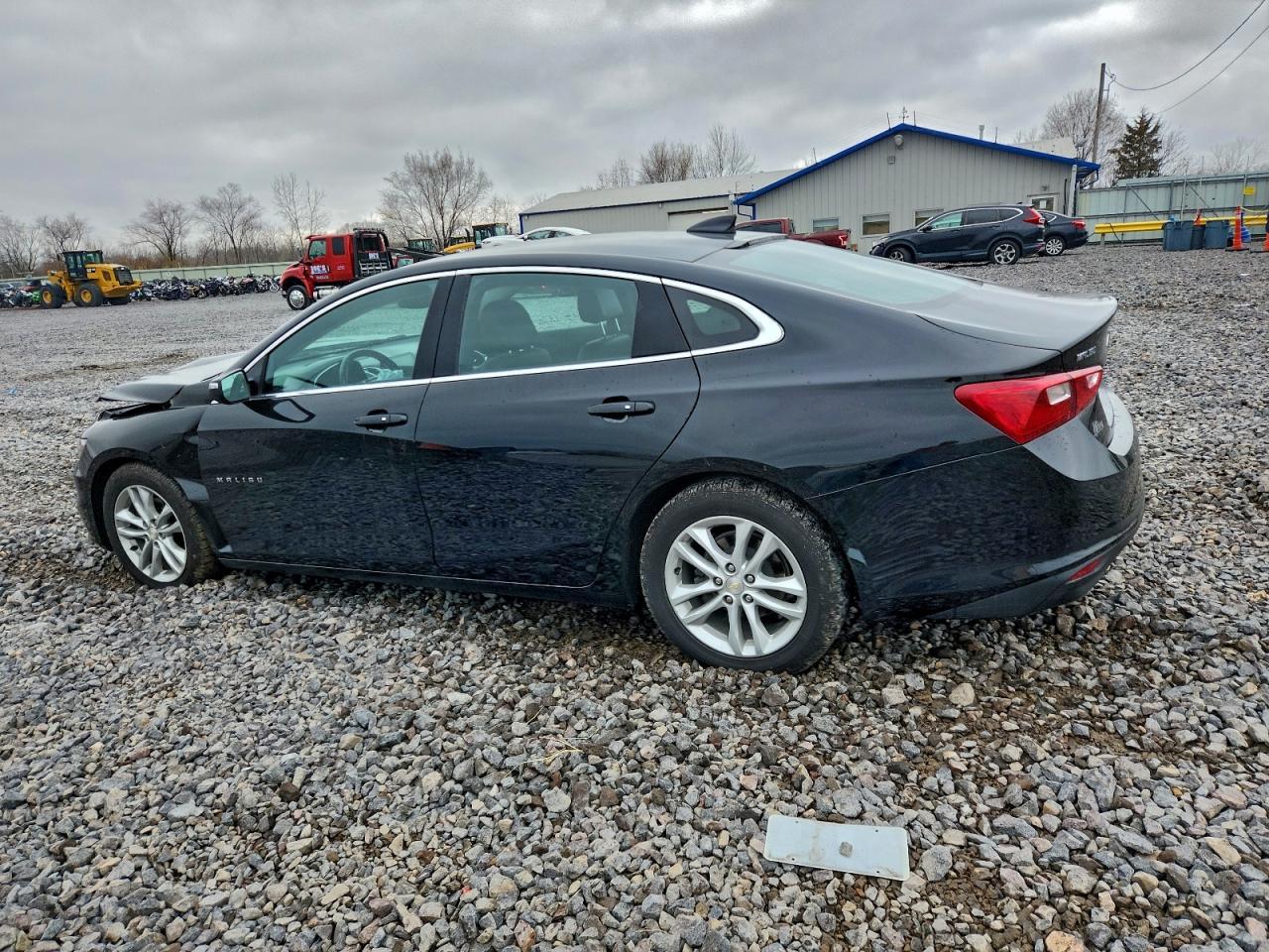 2017 Chevrolet Malibu Lt - zdjęcie 2