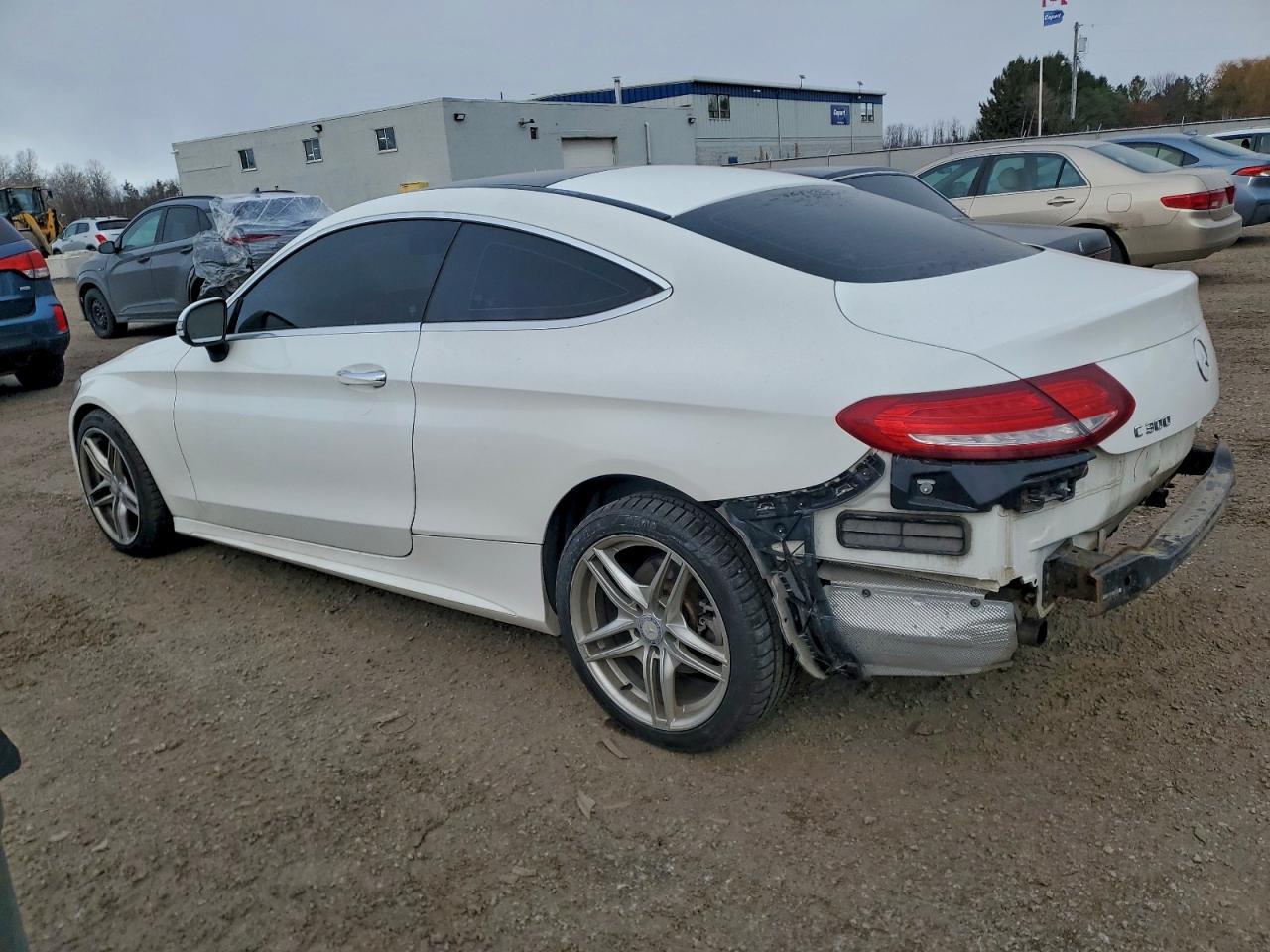 2017 Mercedes-Benz C 300 4Matic - zdjęcie 2