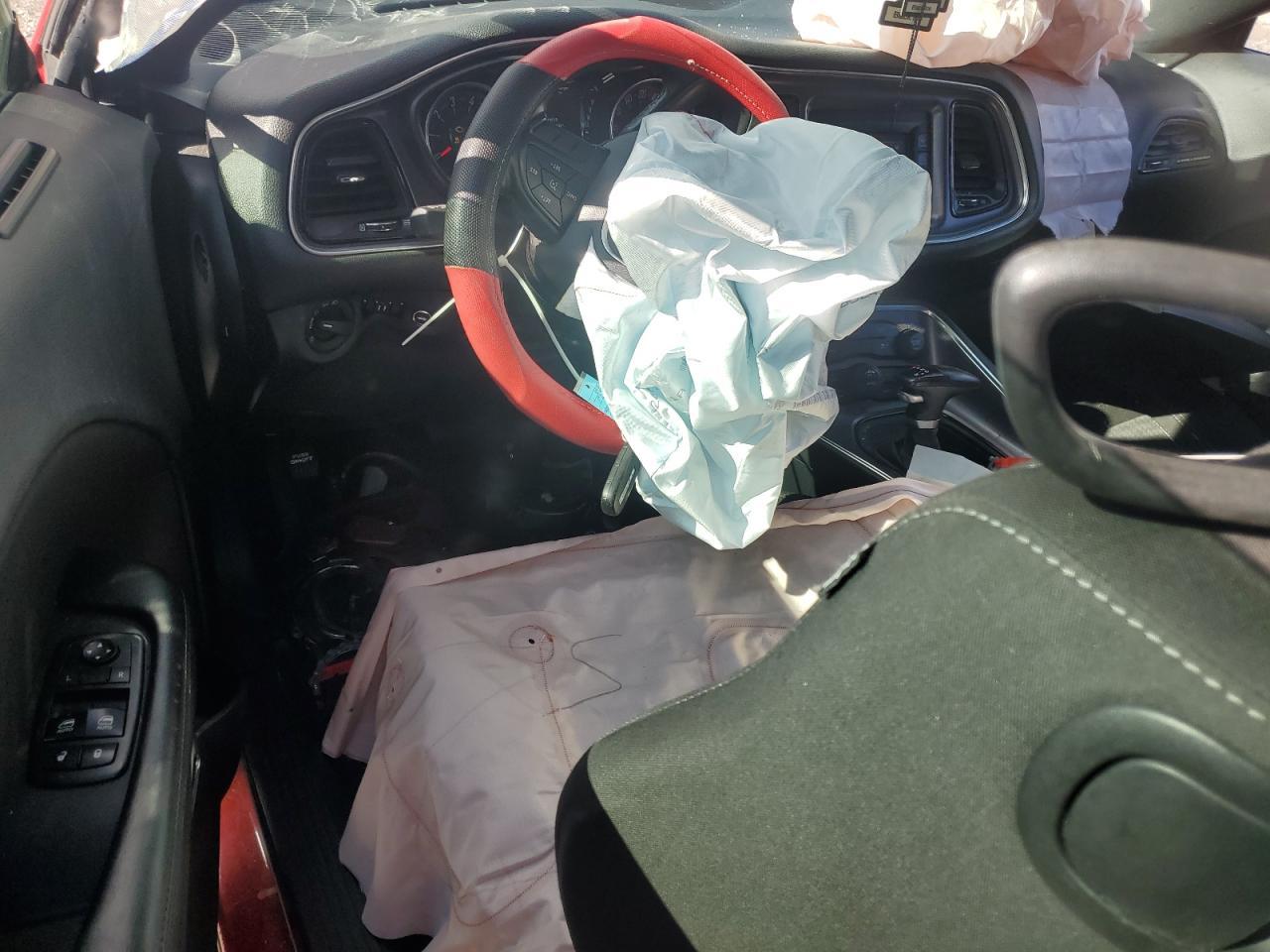 2017 Dodge Challenger Sxt - zdjęcie 8