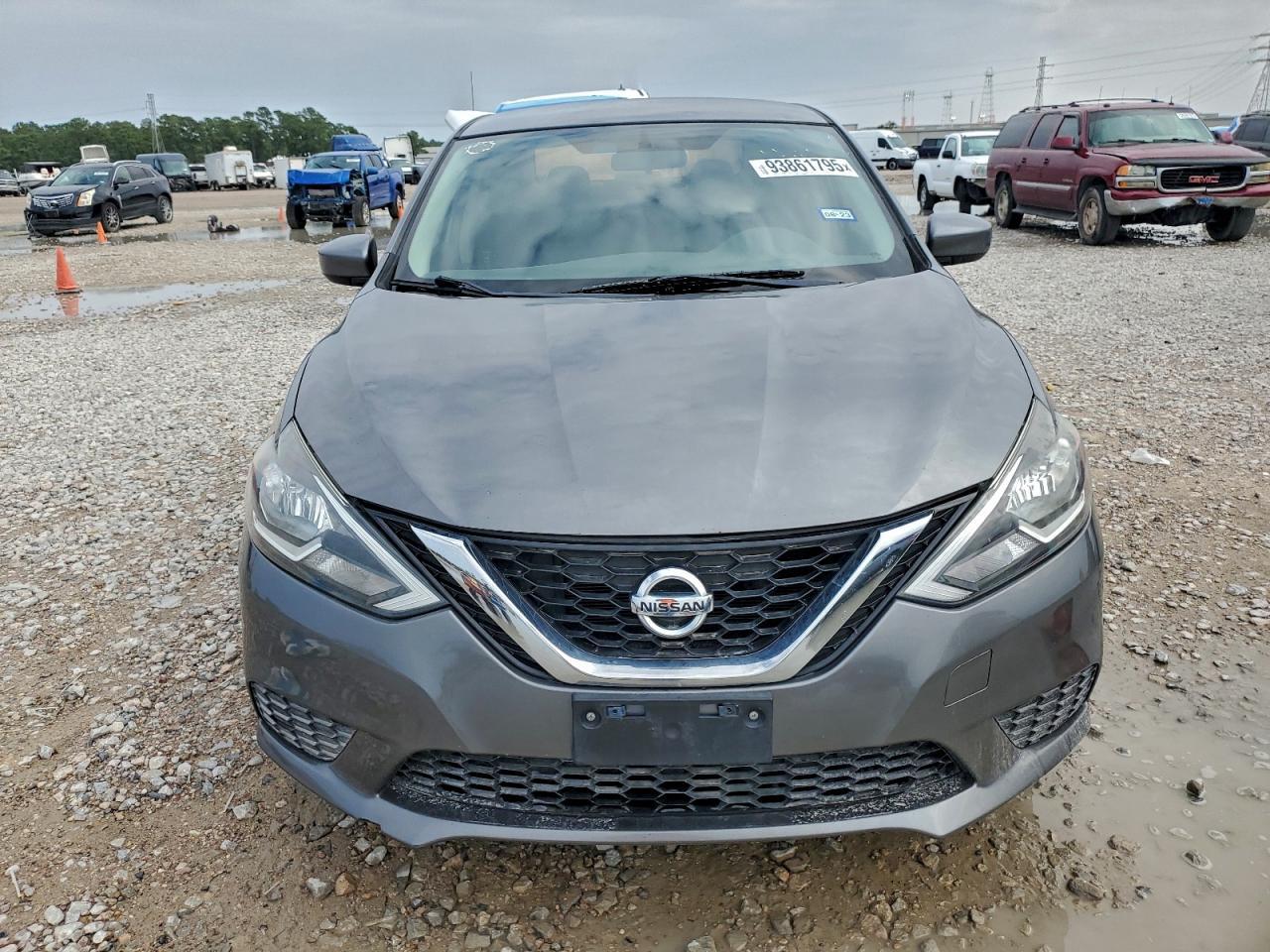 2017 Nissan Sentra S - zdjęcie 5