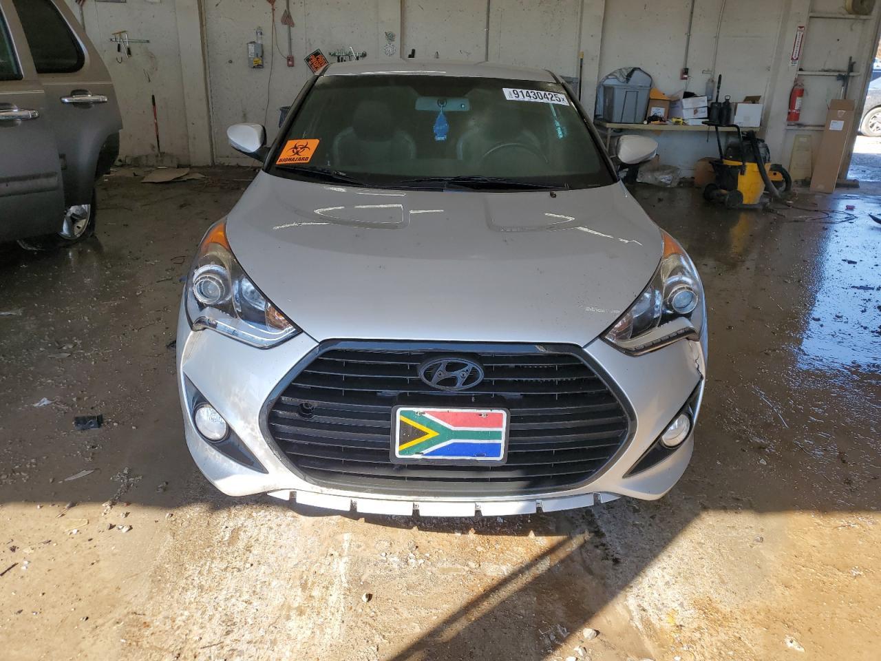 2016 Hyundai Veloster Turbo - zdjęcie 5