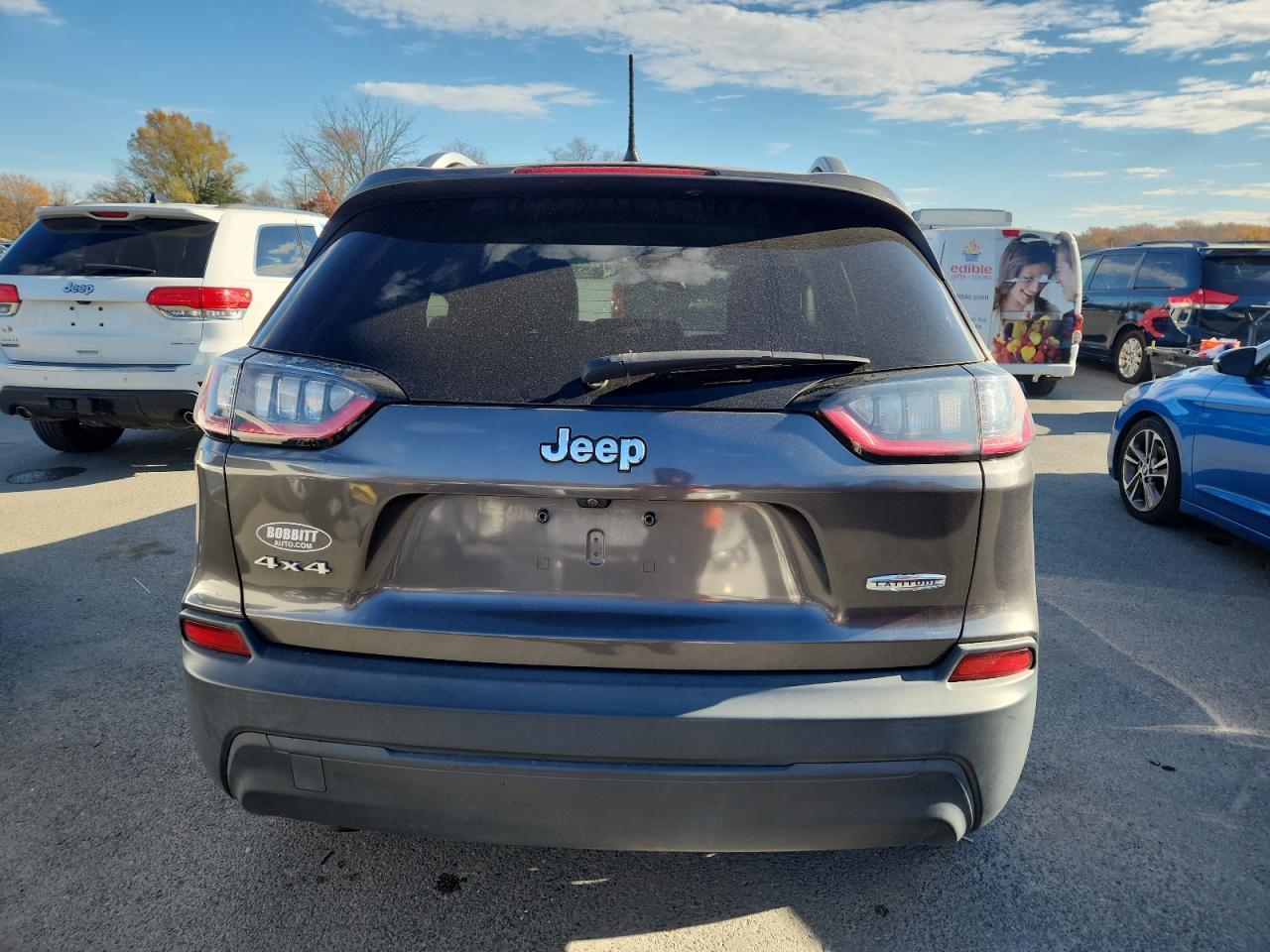 2019 Jeep Cherokee - zdjęcie 6