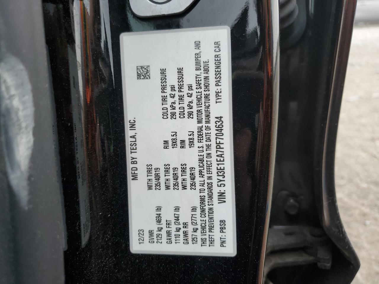 2023 Tesla Model 3 - zdjęcie 12