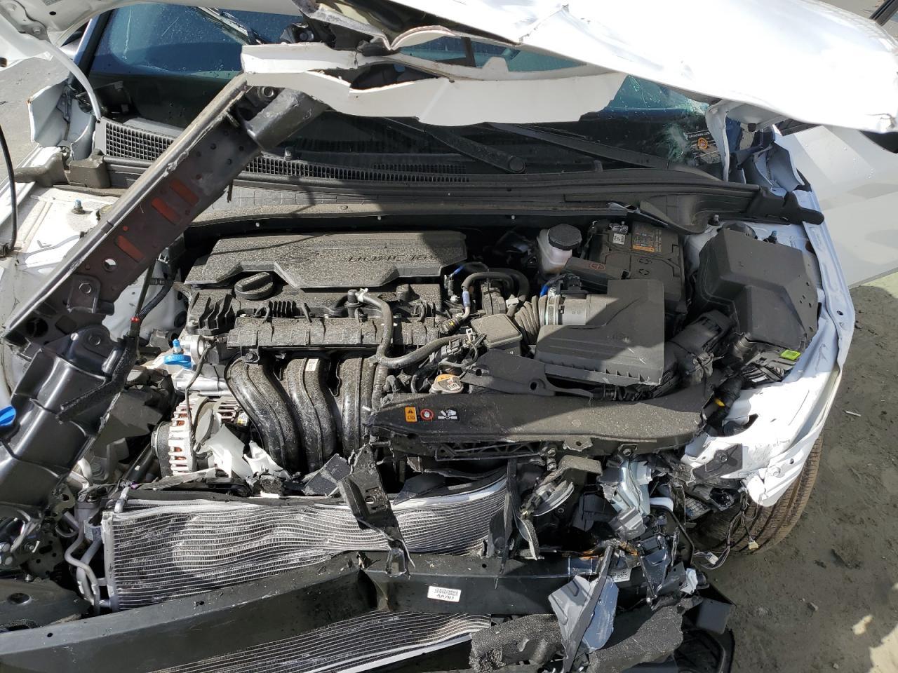 2025 Hyundai Elantra - zdjęcie 11