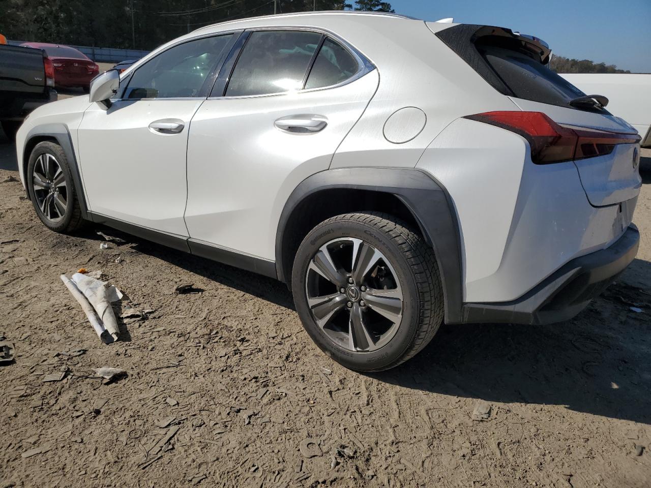 2019 Lexus Ux 200 - zdjęcie 2