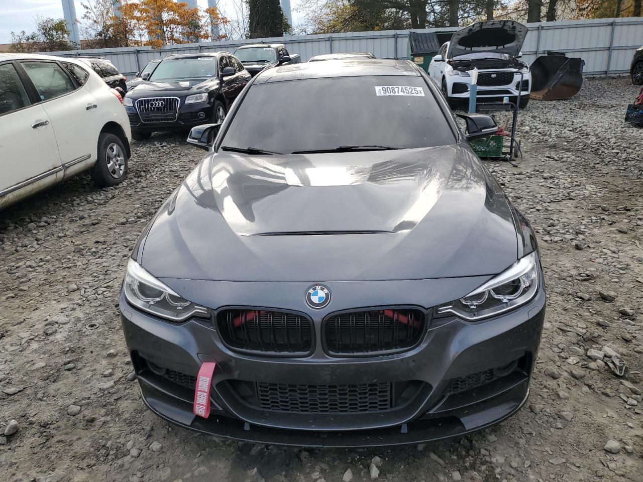 2013 BMW 335 Xi - zdjęcie 5