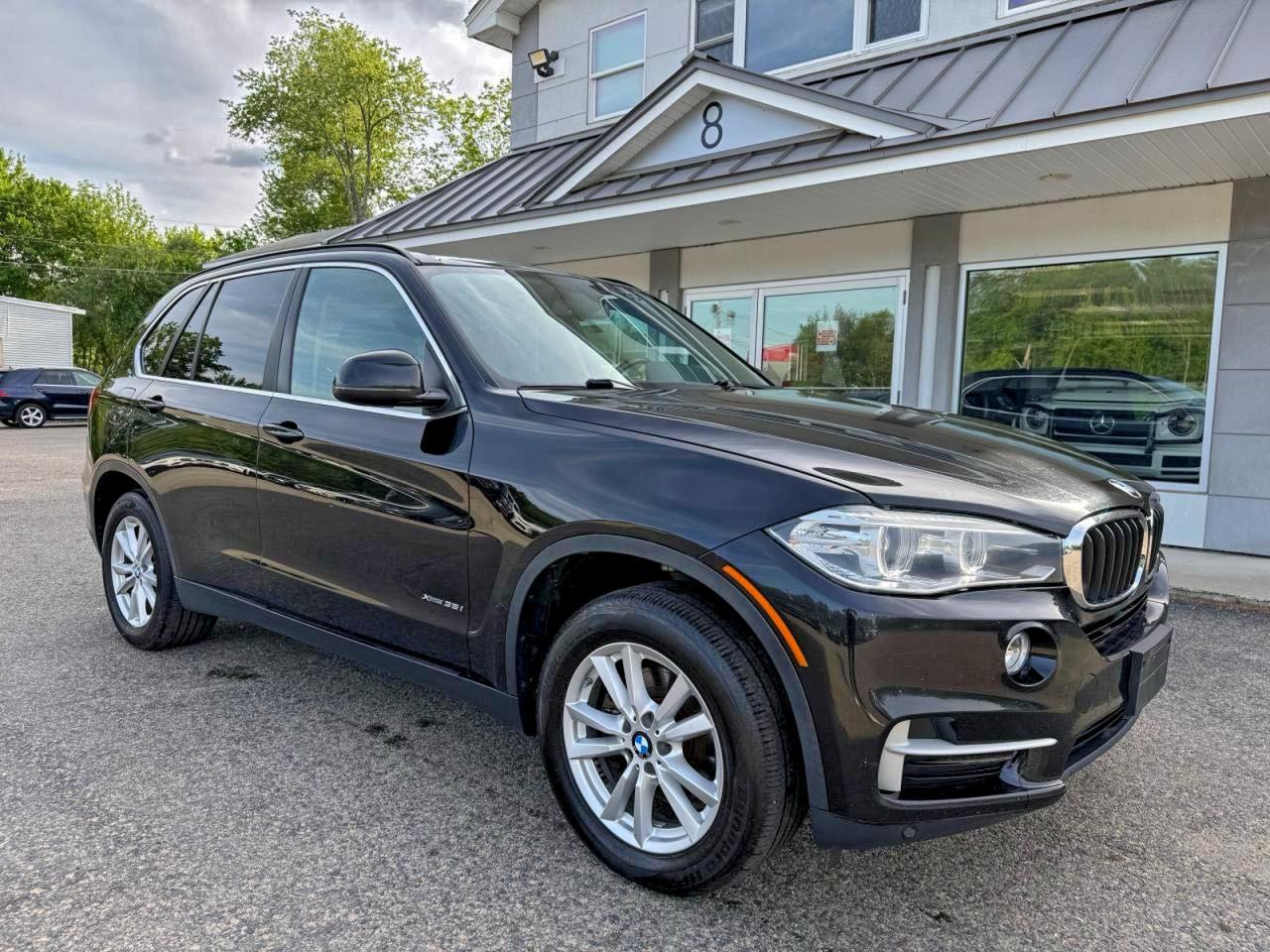 2015 BMW X5 - zdjęcie główne