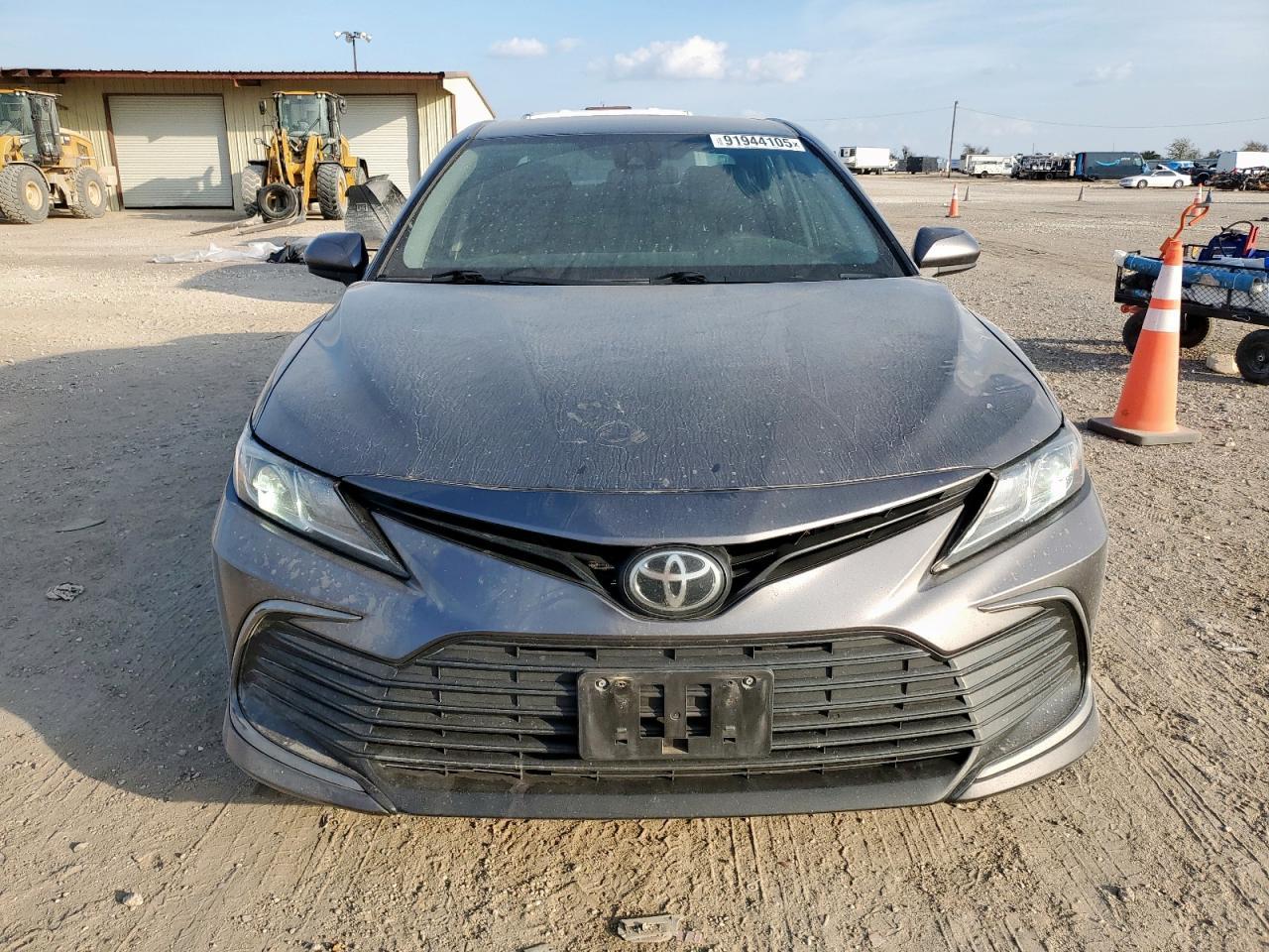 2021 Toyota Camry - zdjęcie 5