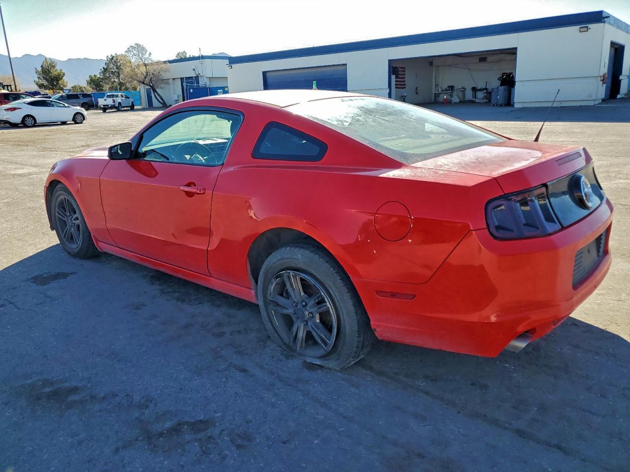 2014 Ford Mustang - zdjęcie 2