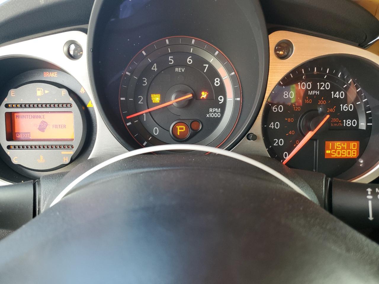 2015 Nissan 370Z Base - zdjęcie 9