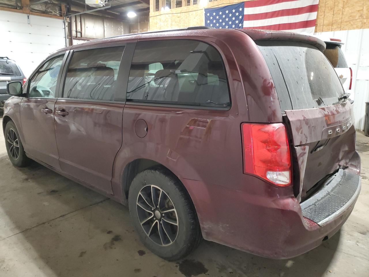 2018 Dodge Caravan - zdjęcie 2