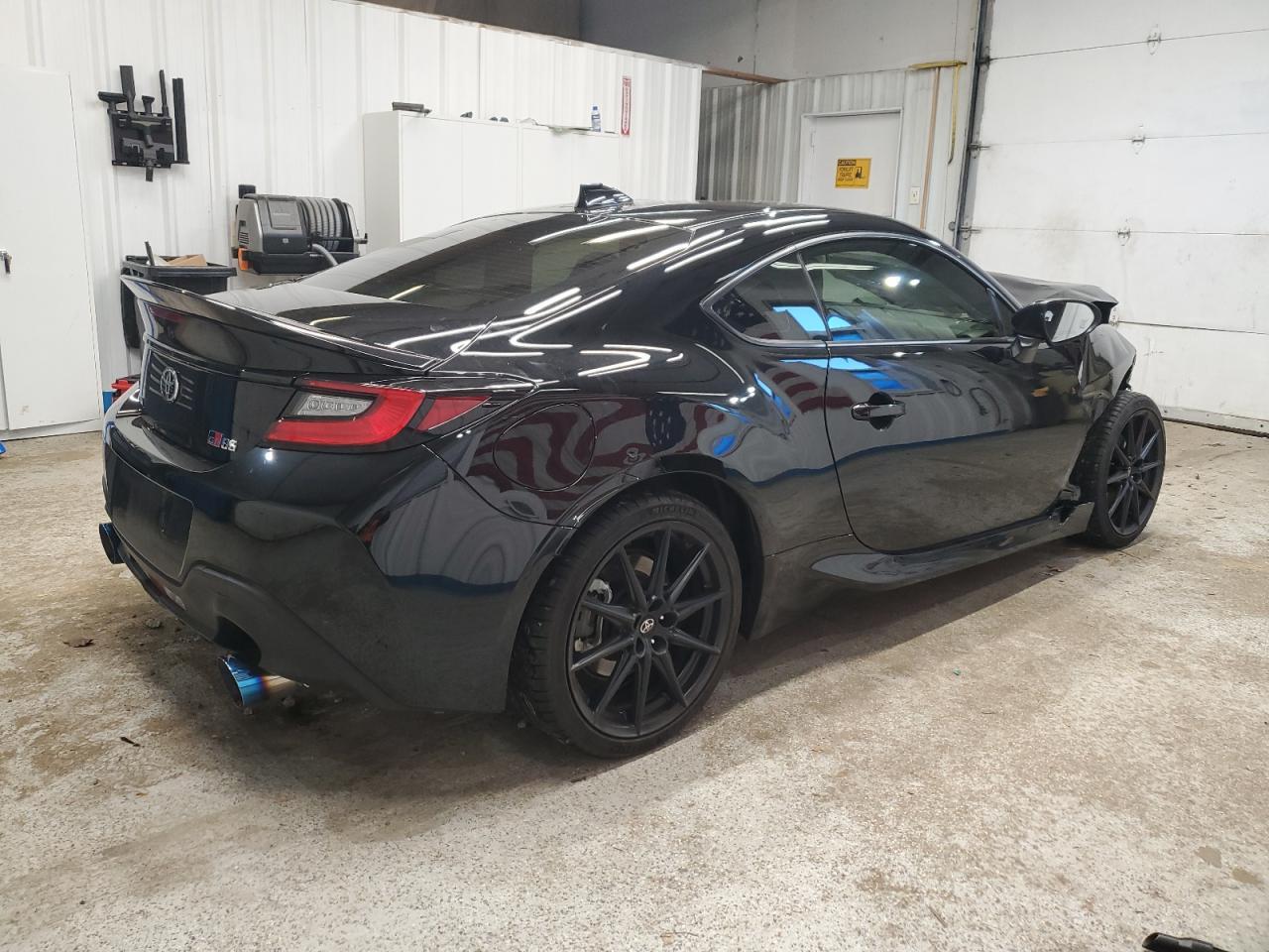 2024 Toyota Gr 86 Premium - zdjęcie 3