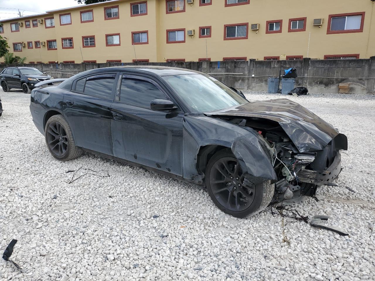 2013 Dodge Charger R/T - zdjęcie 4