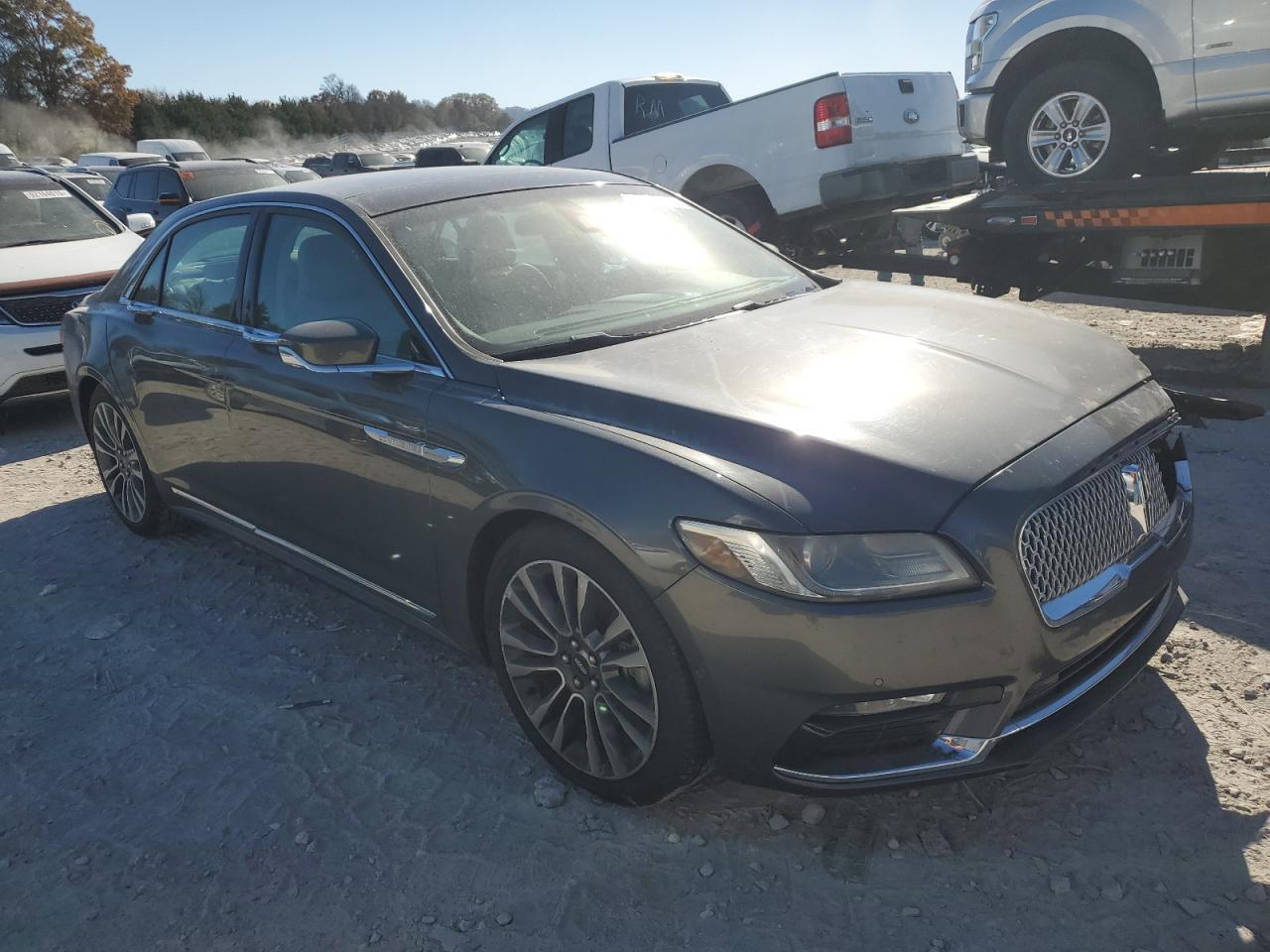 2017 Lincoln Continental - zdjęcie 4