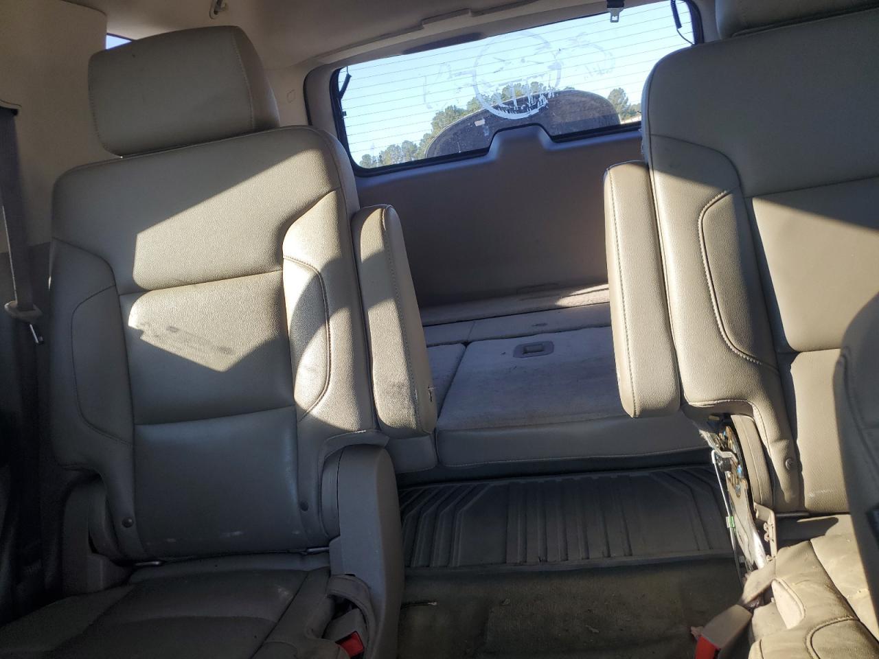 2017 Chevrolet Tahoe C1500 Lt - zdjęcie 10