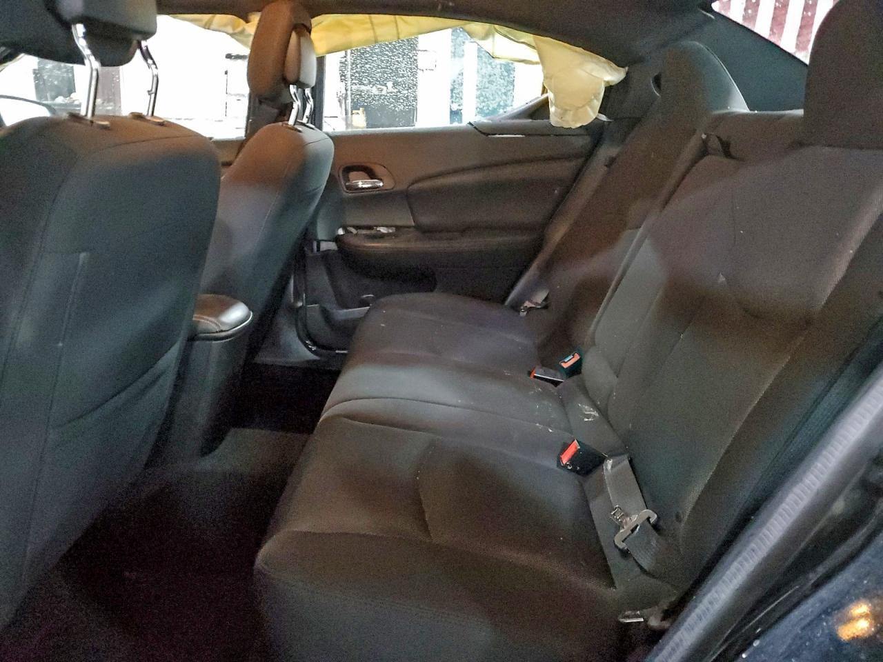 2014 Dodge Avenger - zdjęcie 10