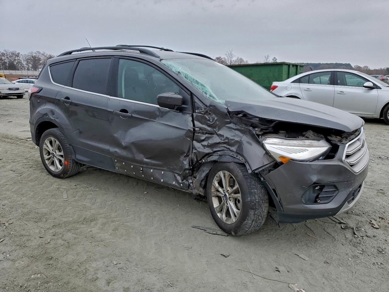 2018 Ford Escape - zdjęcie 4