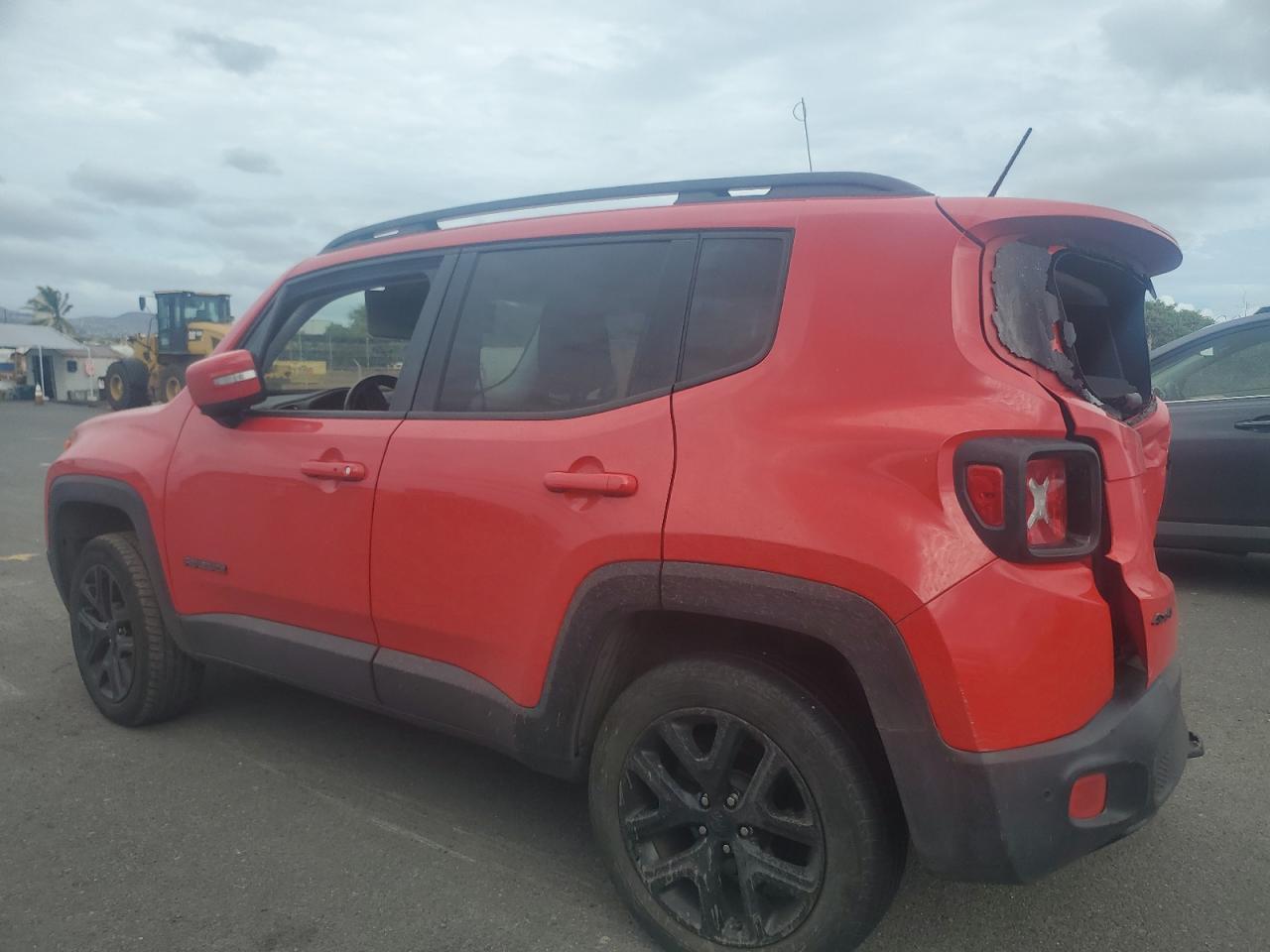 2017 Jeep Renegade Latitude - zdjęcie 2