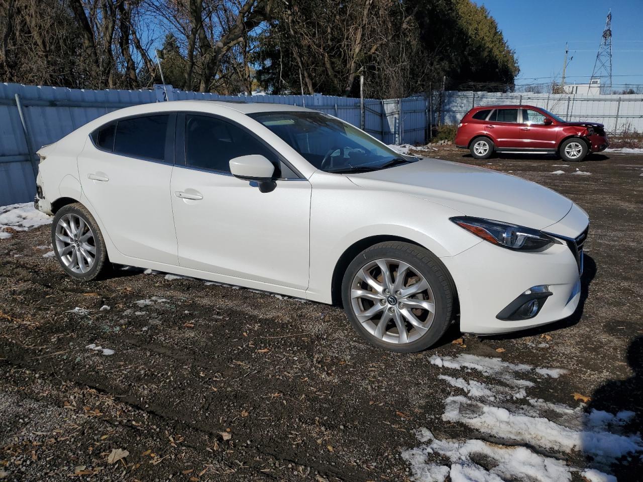 2016 Mazda 3 - zdjęcie 4