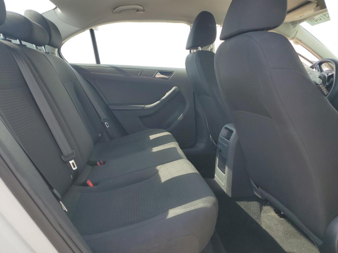 2015 Volkswagen Jetta Base - zdjęcie 10