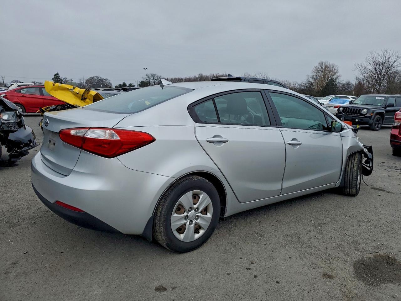 2016 Kia Forte Lx - zdjęcie 3