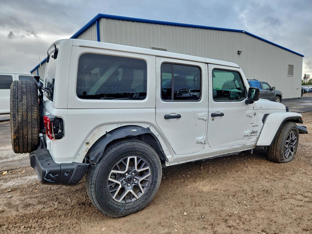 2024 Jeep Wrangler - zdjęcie 3