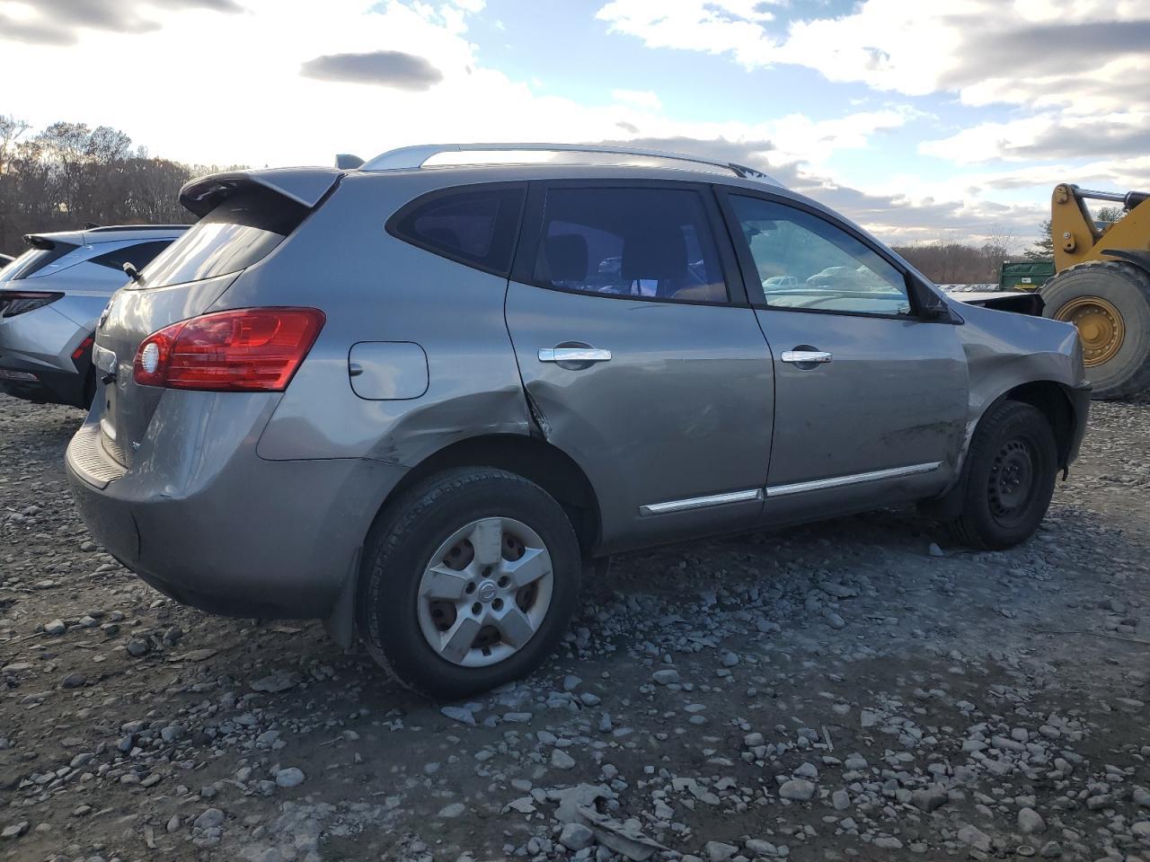 2014 Nissan Rogue - zdjęcie 3