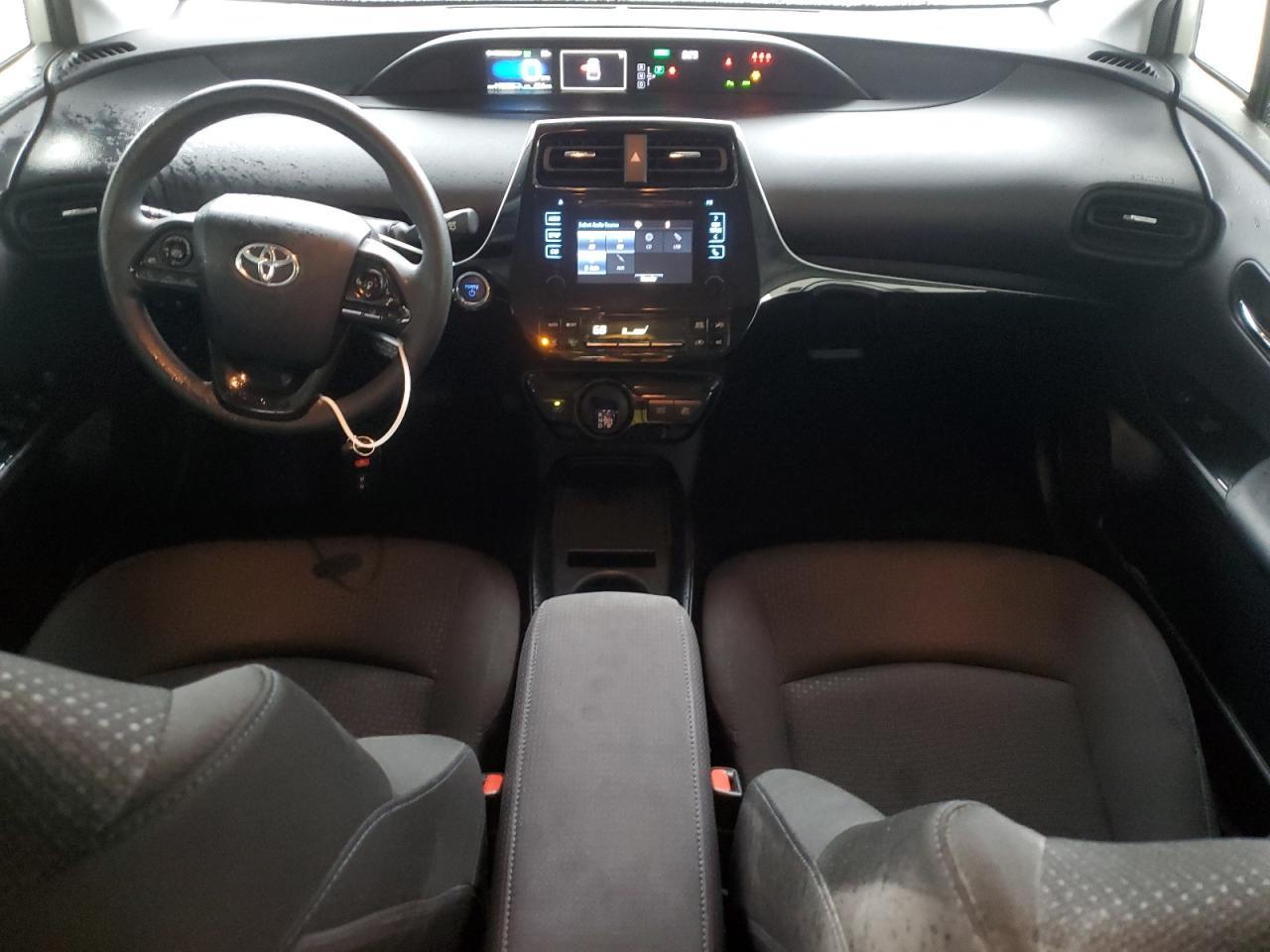 2019 Toyota Prius - zdjęcie 8
