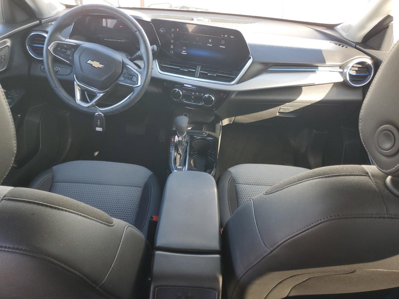 2025 Chevrolet Trax - zdjęcie 8