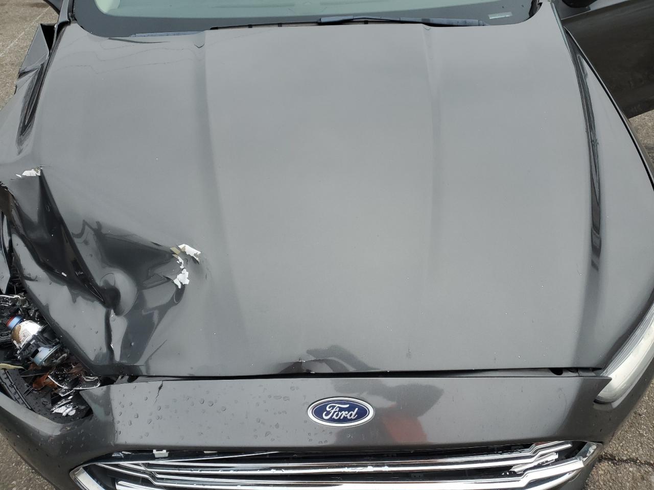 2016 Ford Fusion S - zdjęcie 11