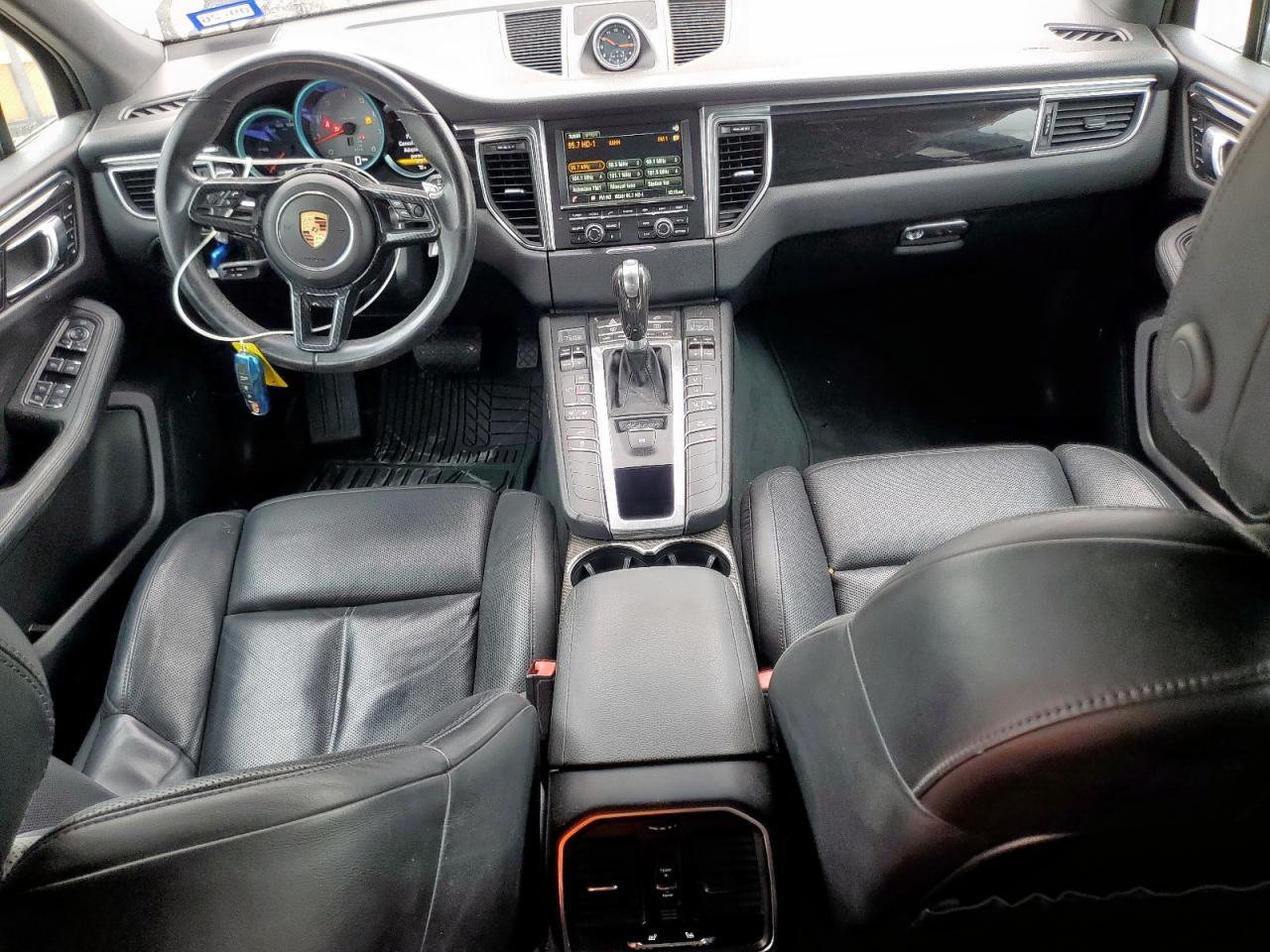 2016 Porsche Macan - zdjęcie 8