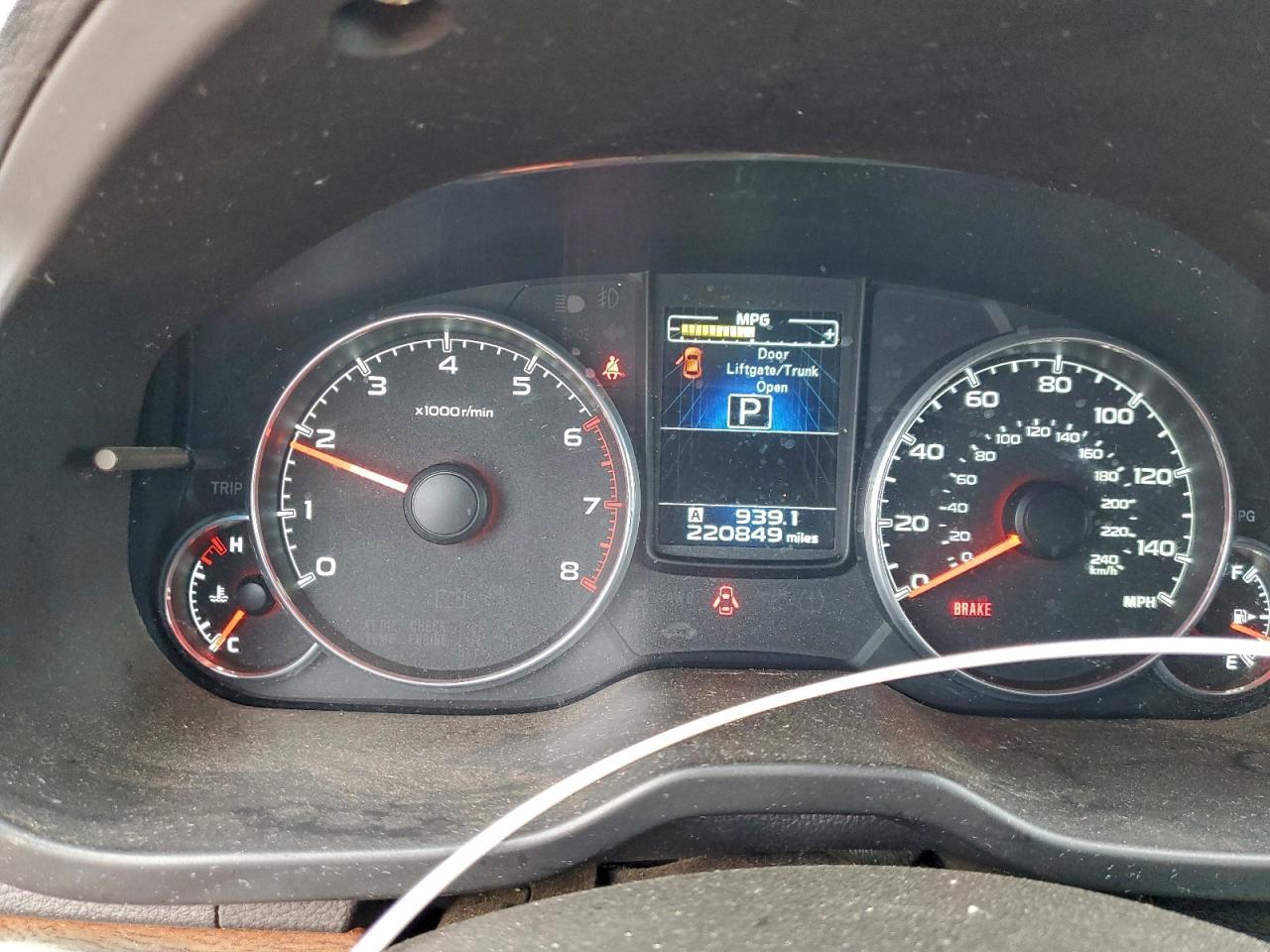 2014 Subaru Outback - zdjęcie 9