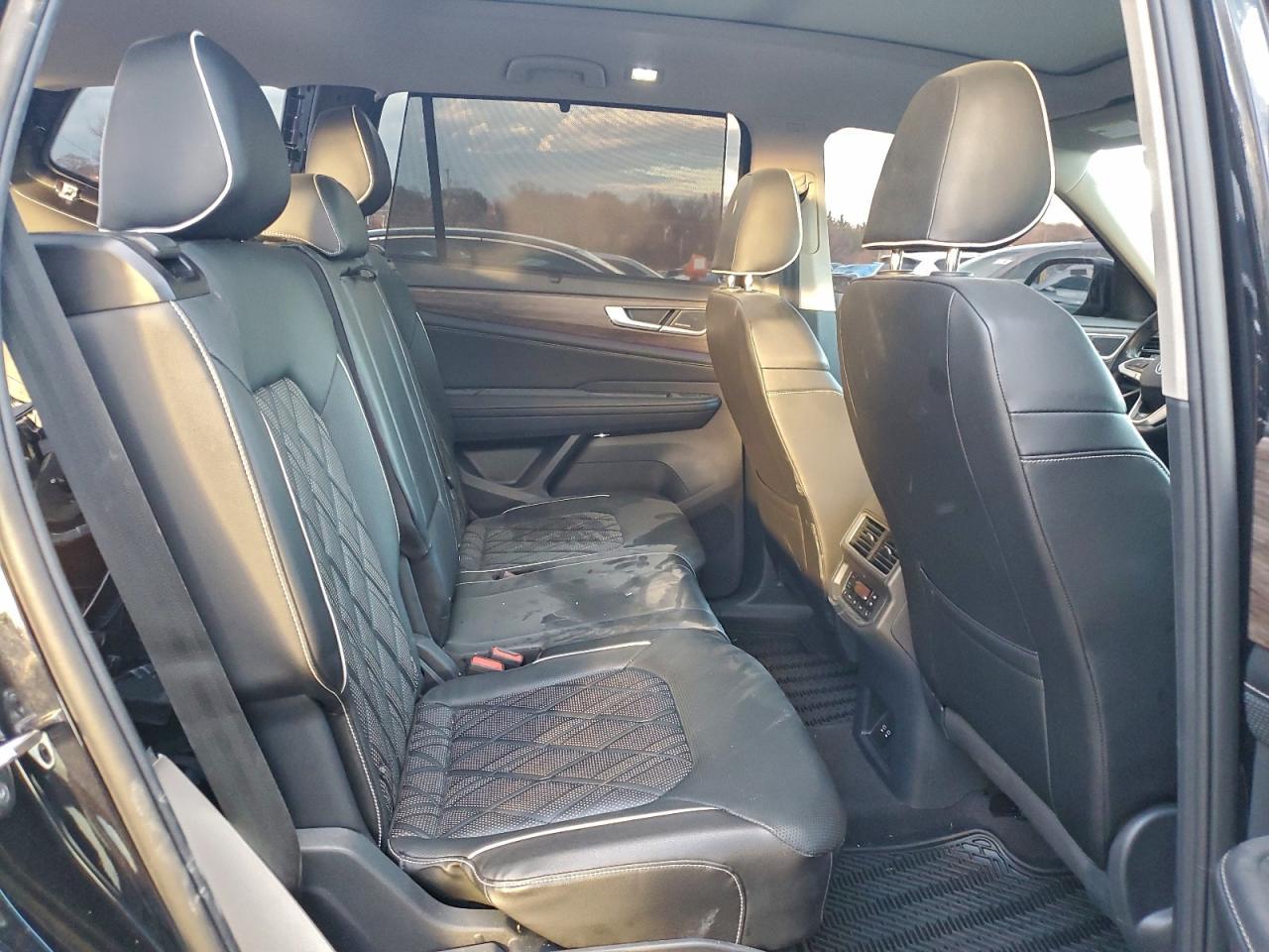 2024 Volkswagen Atlas Sel Premium R-Line - zdjęcie 11