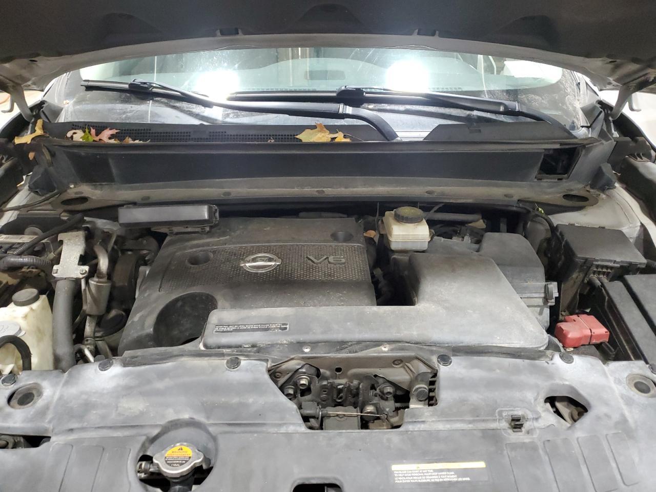 2016 Nissan Pathfinder - zdjęcie 12