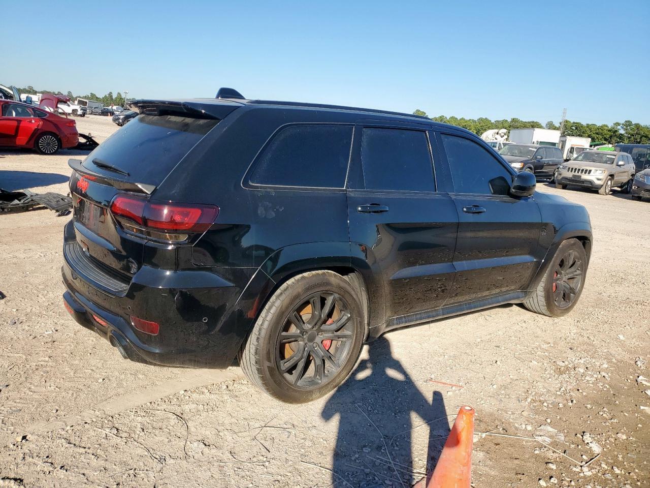 2017 Jeep Grand Cherokee Srt-8 - zdjęcie 3