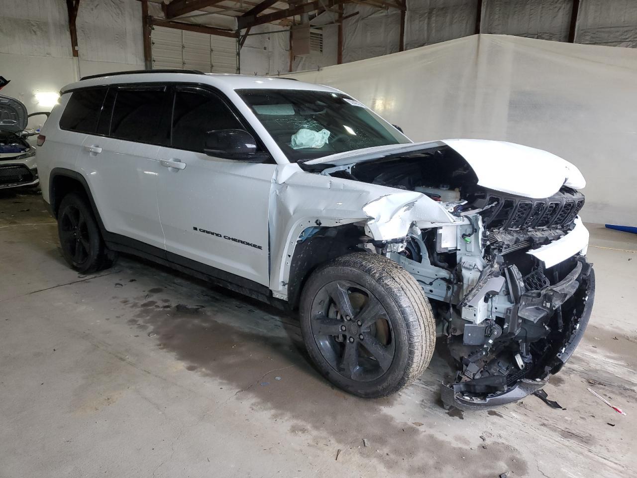 2023 Jeep Grand Cherokee L Limited - zdjęcie 4