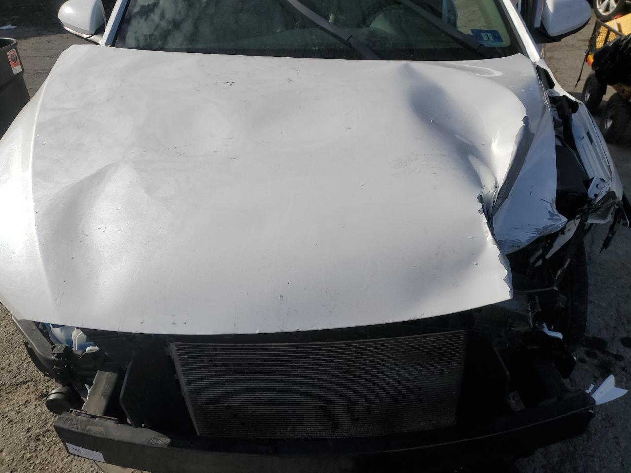 2018 Hyundai Elantra - zdjęcie 11