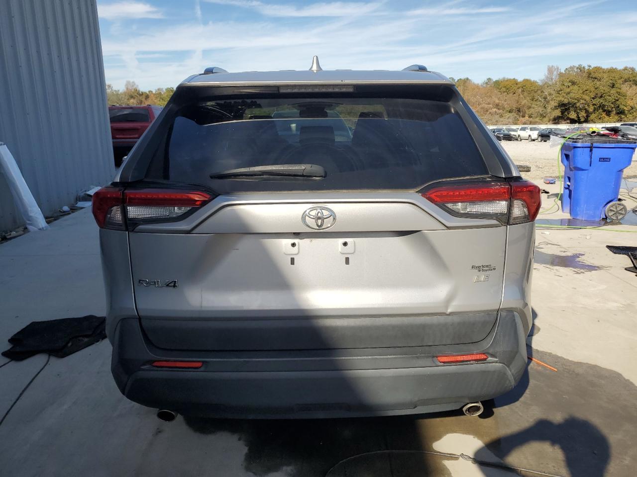 2019 Toyota RAV 4 - zdjęcie 6