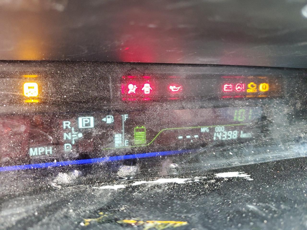 2015 Toyota Prius V Two - zdjęcie 9