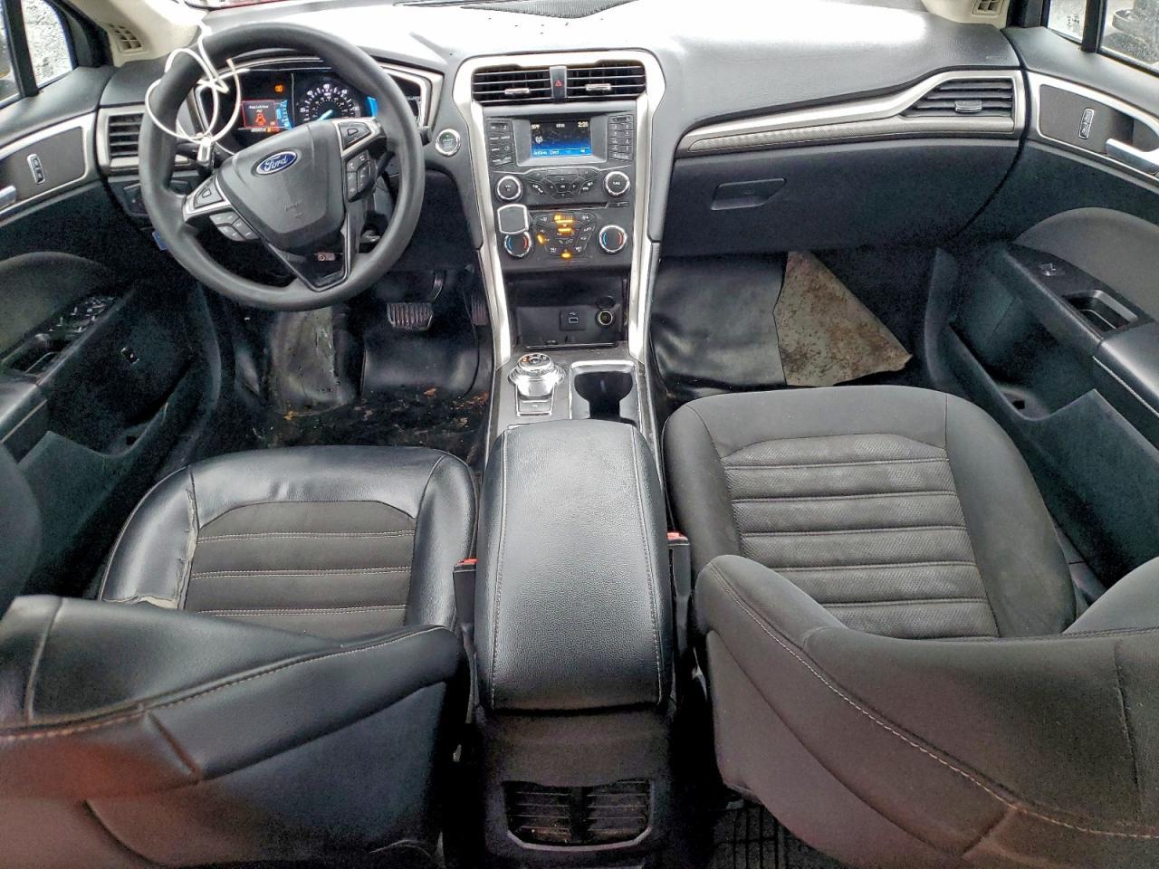 2017 Ford Fusion - zdjęcie 8