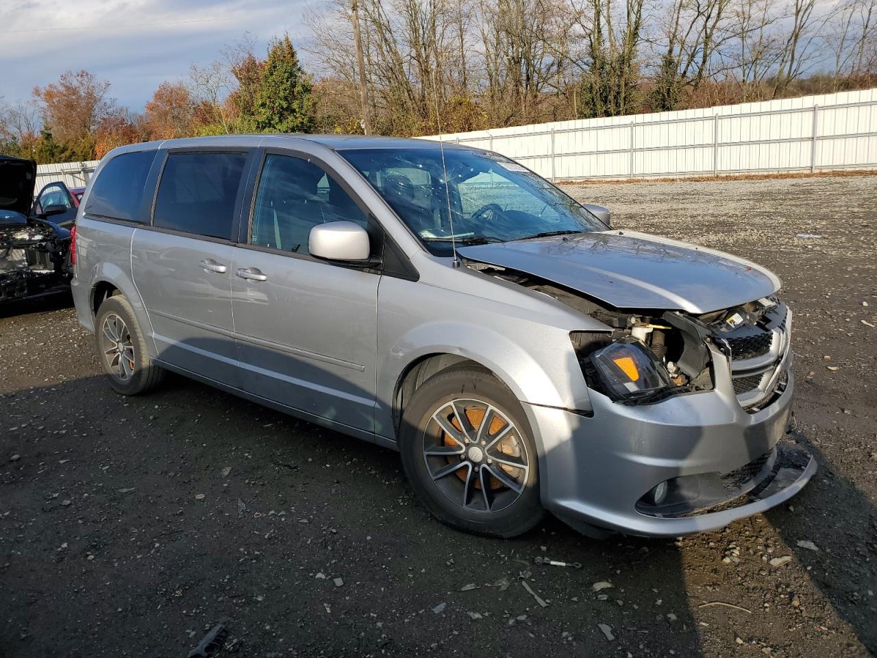 2016 Dodge Grand Caravan R/T - zdjęcie 4
